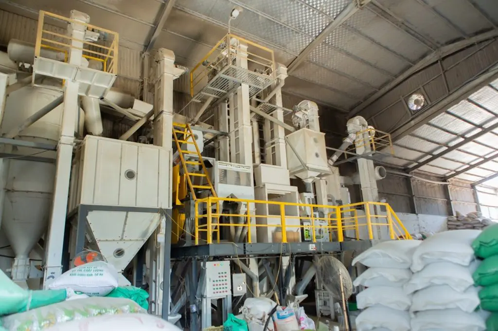 Kho sản xuất gạo trực tiếp của NPP Thuận Phong